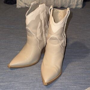MIA Cream Ankle Booties